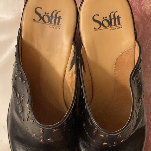 EUC Sofft Laurel Black leather clog with stud detail women’s size 9.5. - Picture 3 of 8